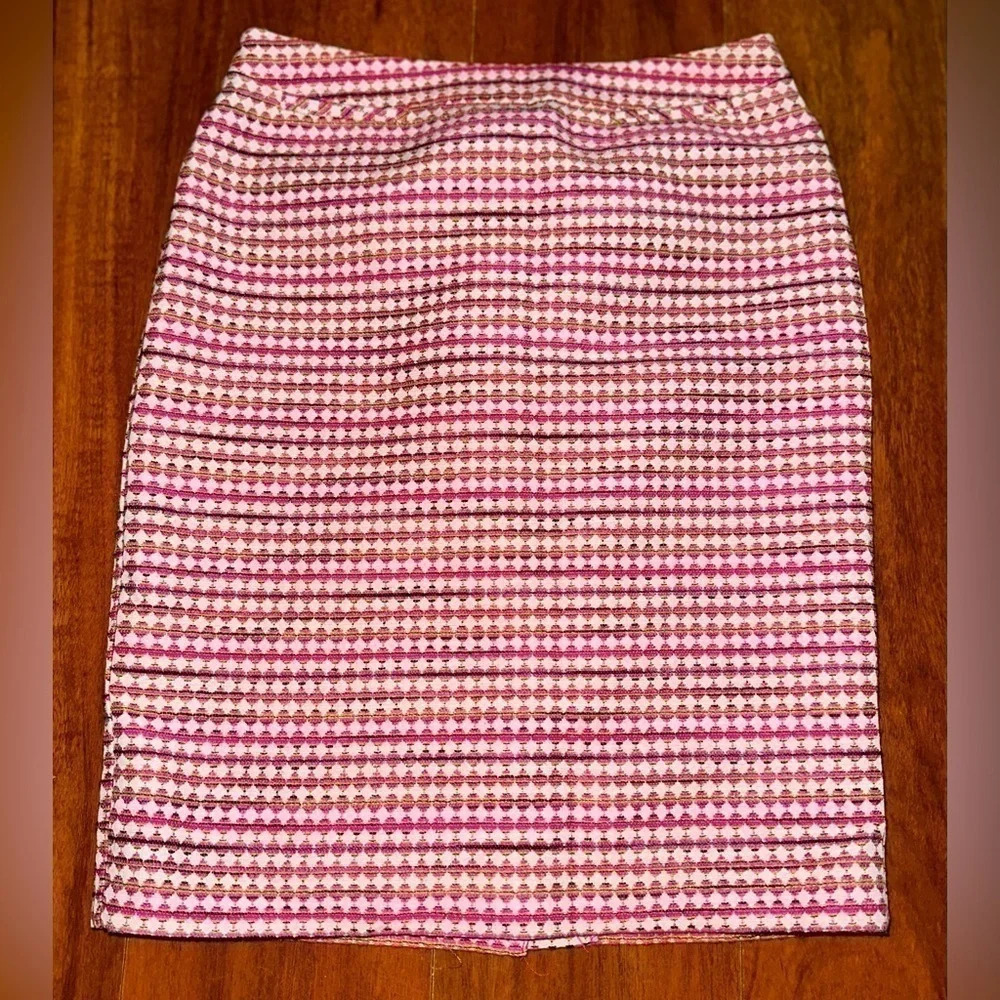 Womens Halogen Skirt w/ Back Zipper & Low Slit